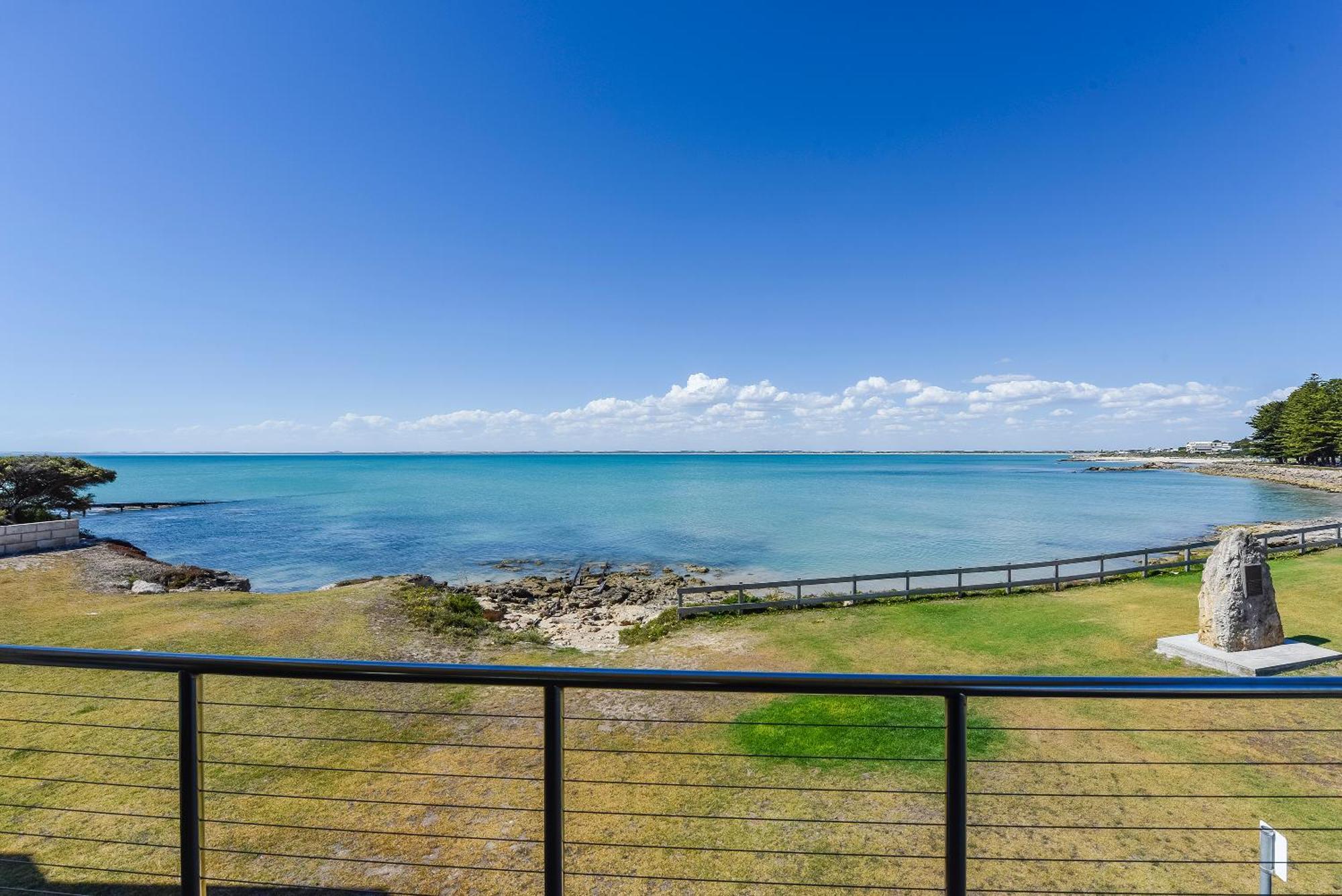 Aloha Waterfront Properties Robe Cameră foto